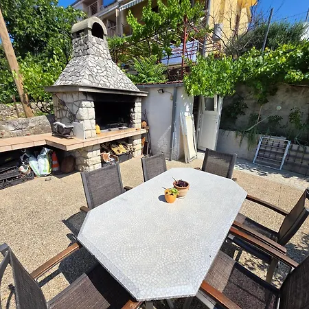 Apartman Damir - With Jacuzzi