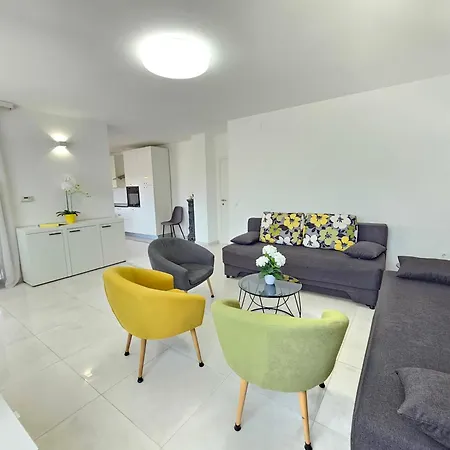 Apartman Damir - With Jacuzzi