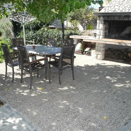 Apartment Damir - With Jacuzzi Crikvenica