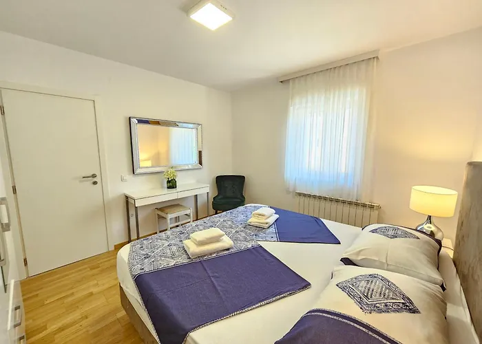 Apartman Damir - With Jacuzzi